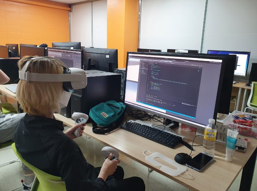 VR/AR 콘텐츠 크리에이터 양성과정 수업 현장 사진 3